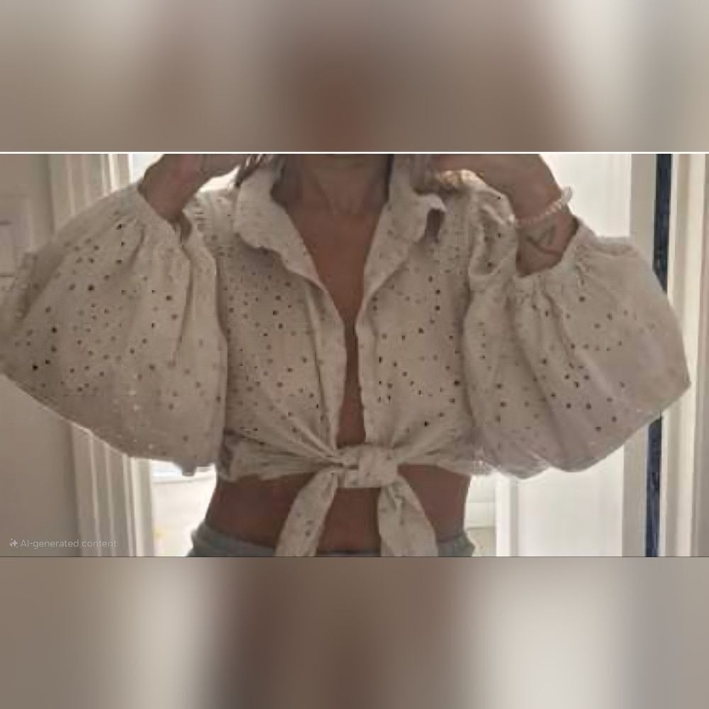 Meo Meli Paisley Eyelet Black Color Crop Top Boho Cottagecore Beachy Size L NEW